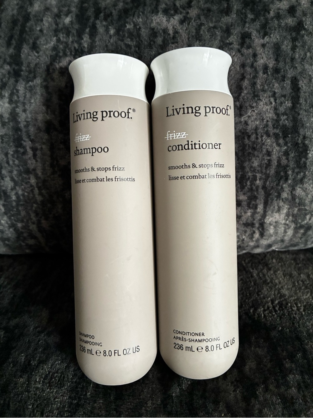 Living Proof No Frizz Shampoo & Conditioner DUO - Picture 13 of 16